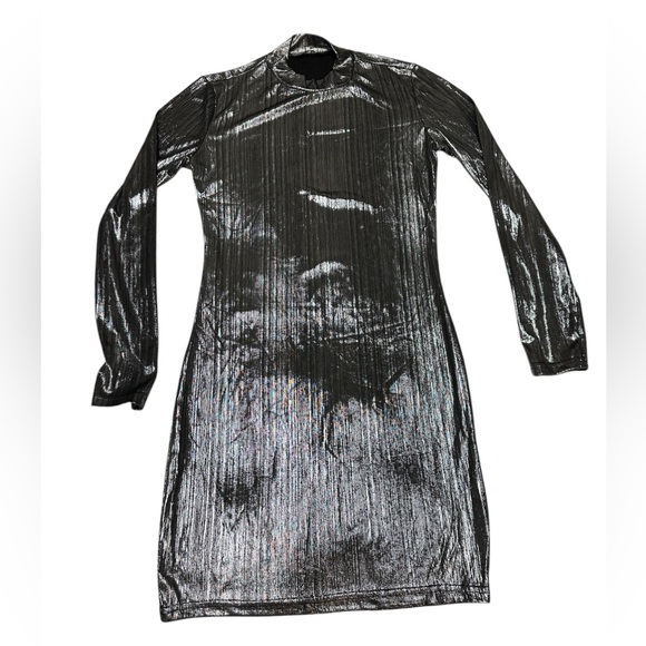 Women’s SHEIN Metallic Long Sleeve Mini Dress Medium Size 6 - Picture 2 of 8